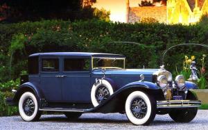 Stutz DV32 Sedan by LeBaron 1931 года